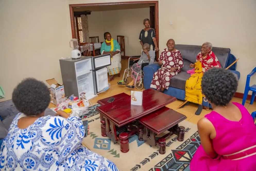 Mercy Elderly Home outreach archive moment 7